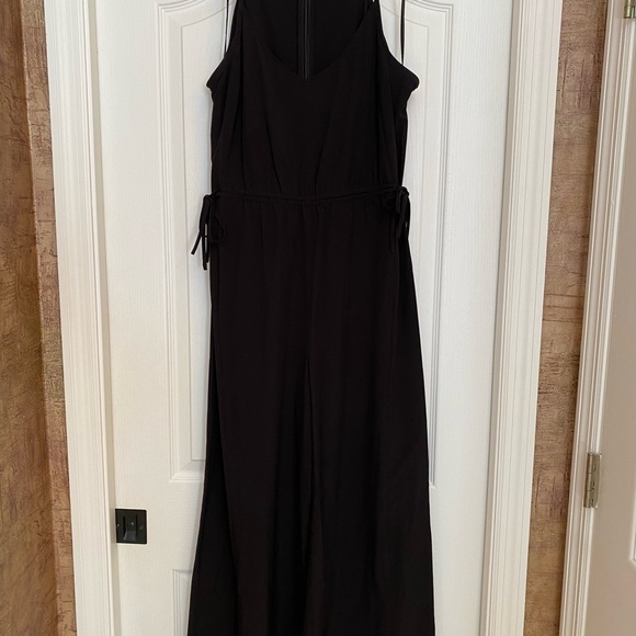 NWT Calvin Klein Jumpsuit - Picture 4 of 10